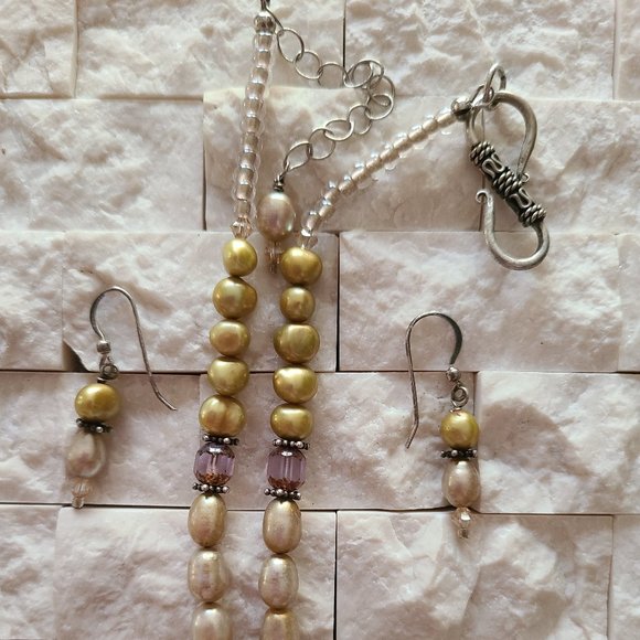 Abalone Shell Spikes & Pearls - Picture 5 of 9